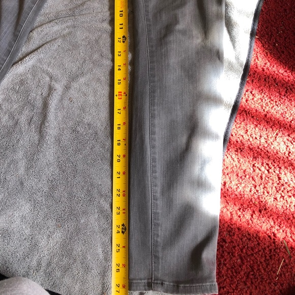 Madewell Faded Gray Jeans with side zippers - Picture 13 of 13
